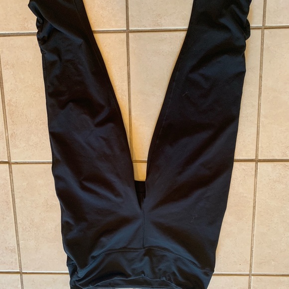 Capris - Picture 3 of 4